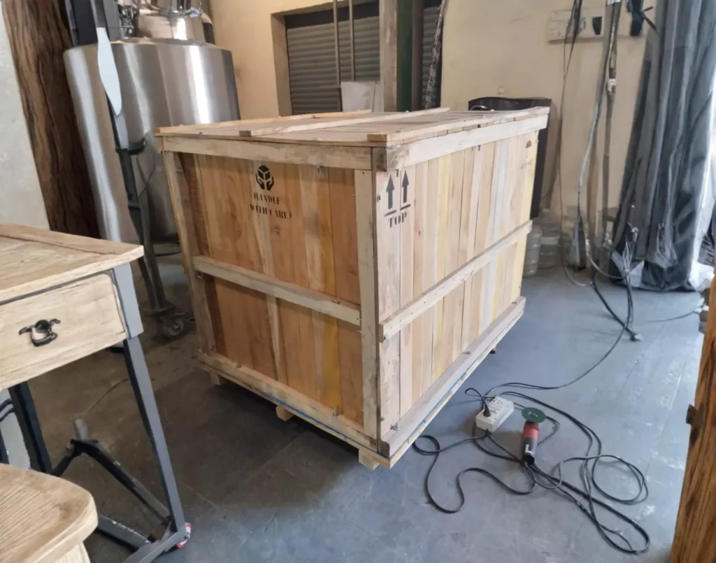Rubber Wood Box